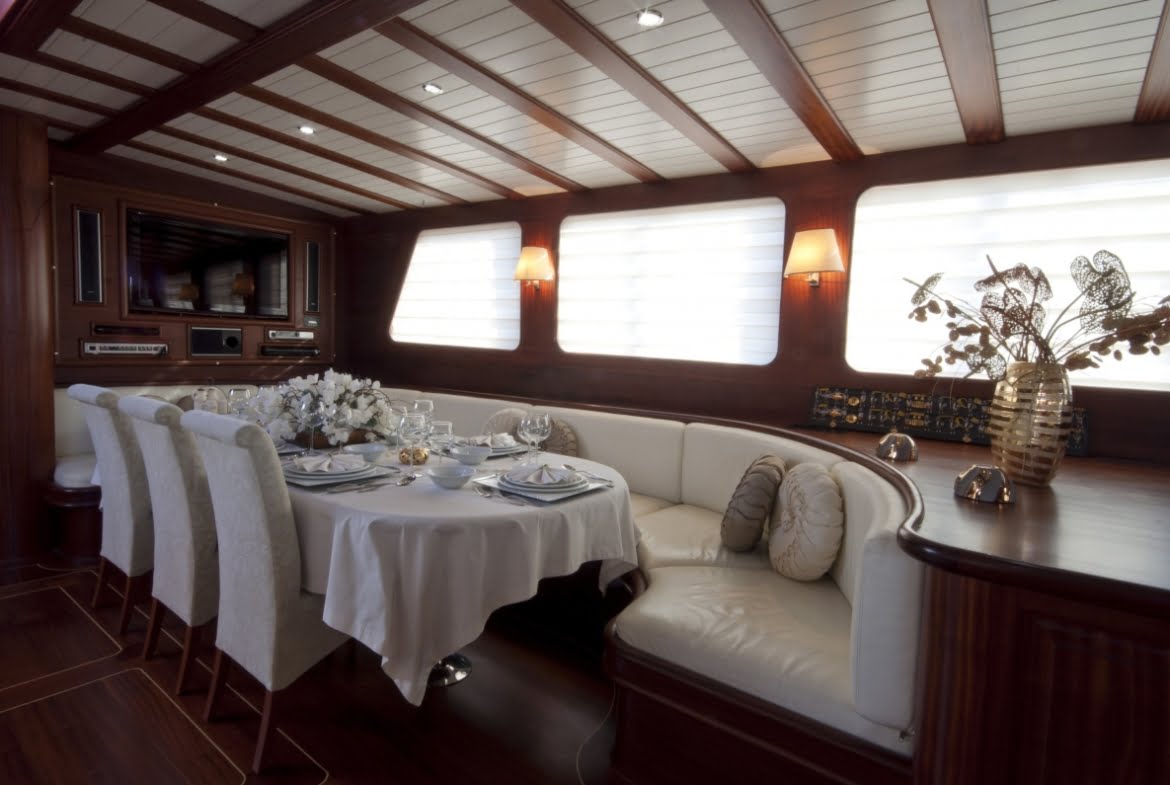 Arif Kaptan A Gulet Luxury Bodrum Yacht Charter 6 Cabins Air Condition