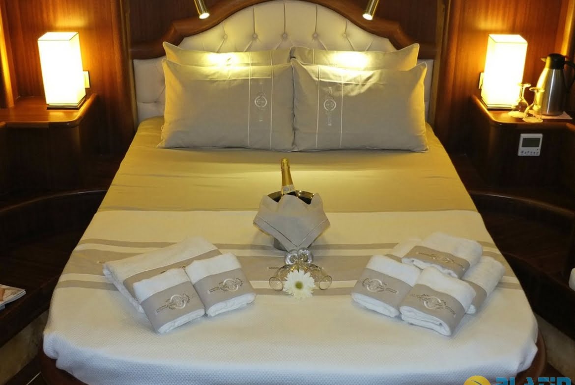 Yacht Kaptan Mehmet Bugra 8 Cabins 34 Meters Yacht Charter Turkey