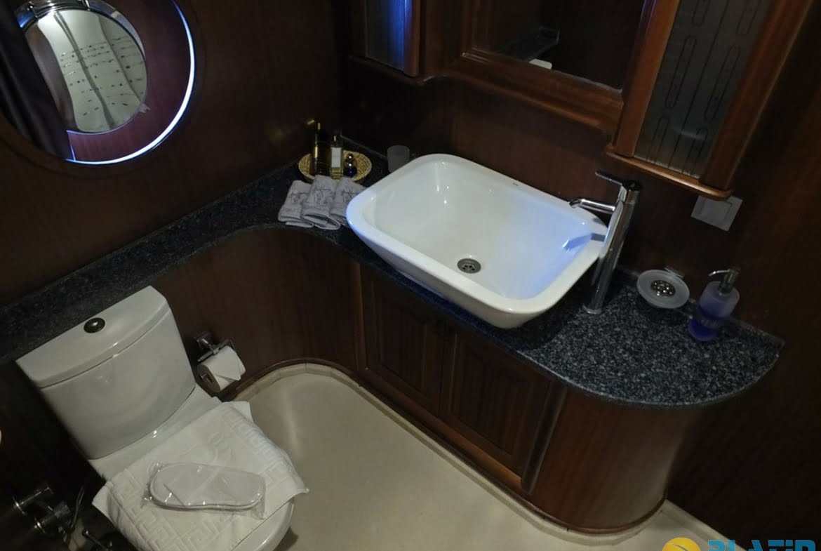 Yacht Kaptan Mehmet Bugra 8 Cabins 34 Meters Yacht Charter Turkey
