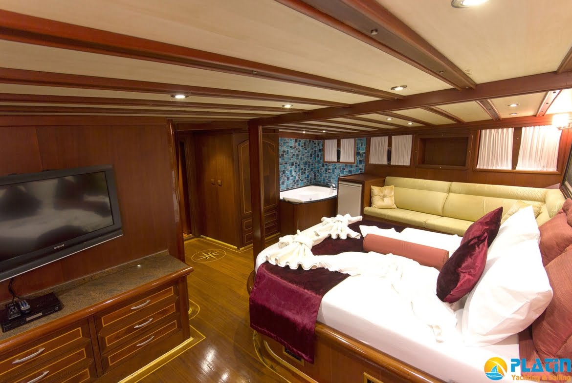 Berrak Su Gulet Yach Charter in Bodrum Marmaris Turkey Greece Island