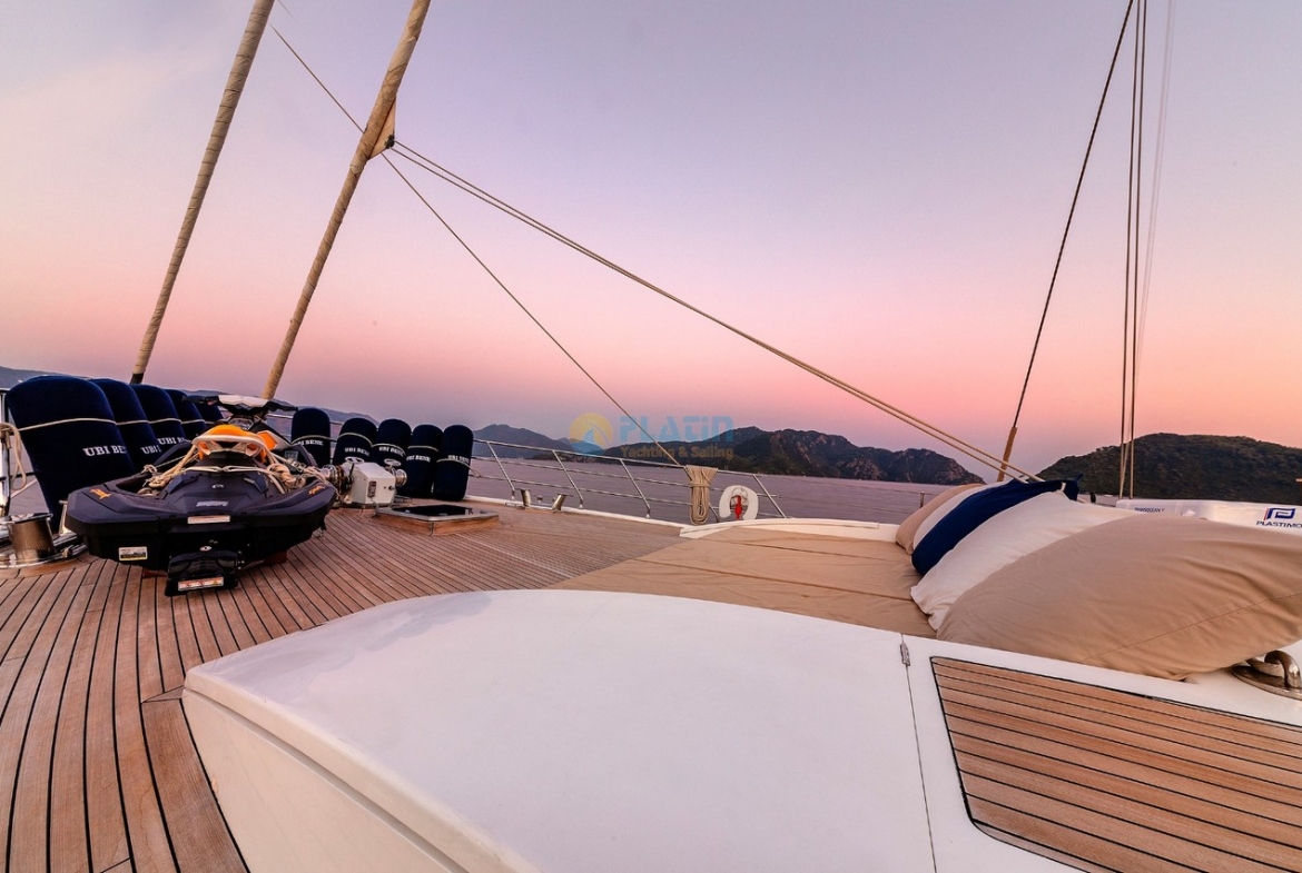 Ubi Bene Gulet Yacht Charter