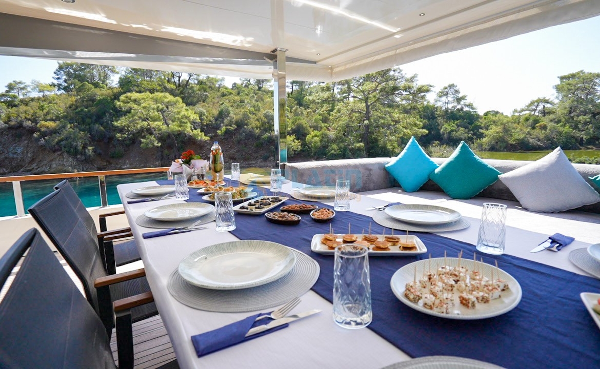 Cinar Yildizi Trawler Motoryacht